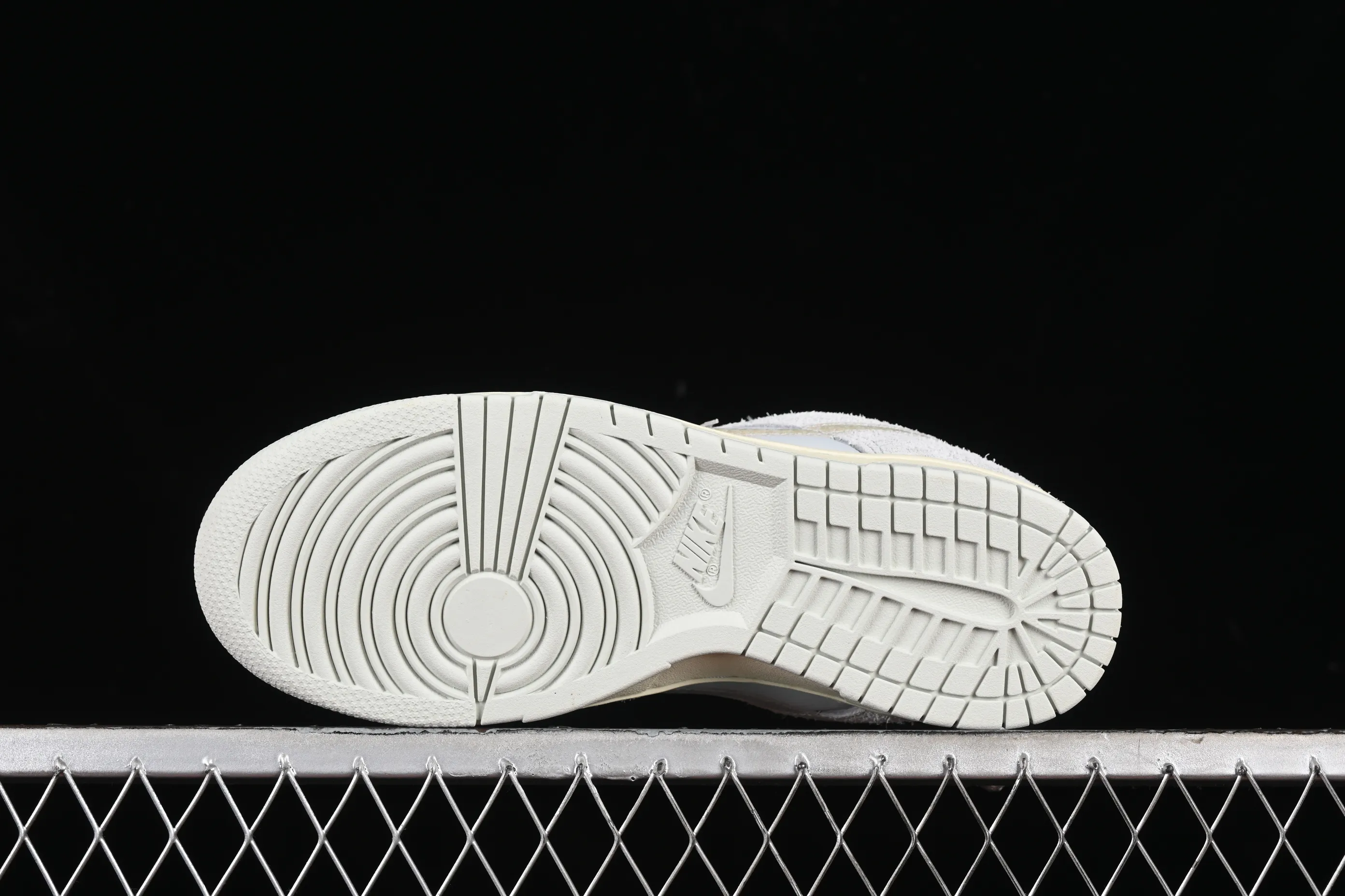 All categories Nk SB Dunk series Nk SB Dunk Low low-top sneakers Nk Dunk Low "Fishing" trout pattern SB low-top casual sneakers DV7210-001